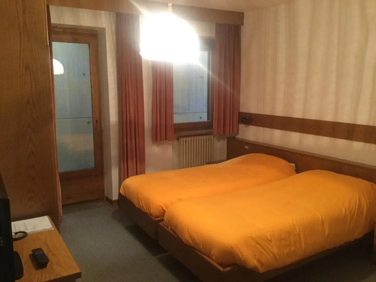Hotel Alpenrose Alleghe Italy