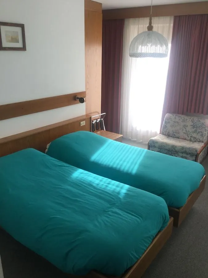 Hotel Alpenrose Alleghe